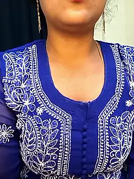 Deshi bhabhi143 online show from March 2, 6:36 am