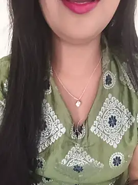 Deshi bhabhi143 online show from June 5, 7:03 am