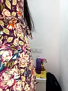 Deshi bhabhi143 online show from June 10, 6:34 am