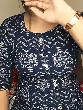 Deshi bhabhi143 online show from July 20, 6:06 am