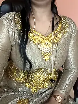 Deshi bhabhi143 online show from July 25, 6:11 am
