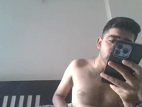 Snapshot of rajj3599 chatting on February 3, 3:48 am rajj3599 online show from February 3, 3:48 am