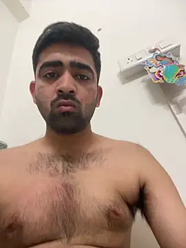 Snapshot of rajj3599 chatting on February 11, 9:53 pm rajj3599 online show from February 11, 9:53 pm