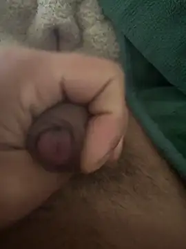 Snapshot of mouraerik123 chatting on March 28, 8:47 am mouraerik123 online show from March 28, 8:47 am