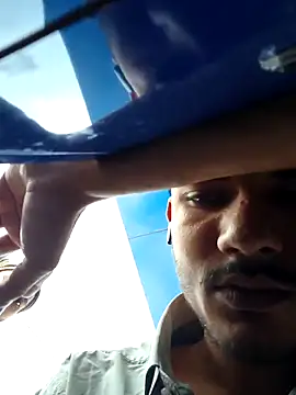 Snapshot of badaa_lund chatting on March 16, 9:02 am badaa lund online show from March 16, 9:02 am