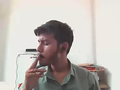 Snapshot of badaa_lund chatting on March 28, 8:58 am badaa lund online show from March 28, 8:58 am