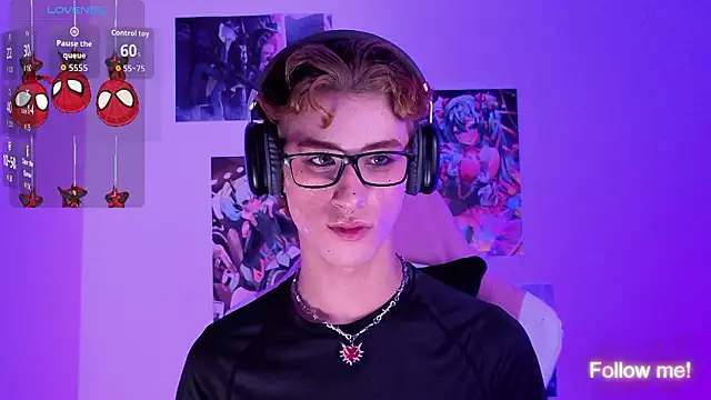 Kitsuneplay  online show from March 25, 5:35 am