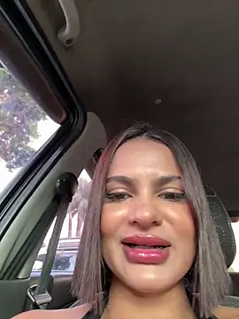 Snapshot of Irina_Velvett chatting on February 11, 8:03 pm Irina Velvett online show from February 11, 8:03 pm