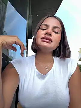 Snapshot of Irina_Velvett chatting on February 25, 9:24 pm Irina Velvett online show from February 25, 9:24 pm
