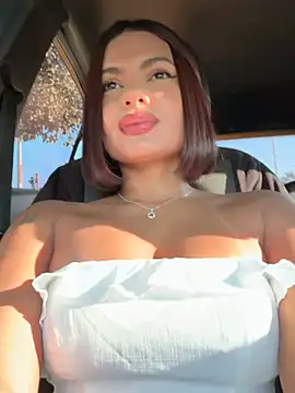 Snapshot of Irina_Velvett chatting on March 20, 10:03 pm Irina Velvett online show from March 20, 10:03 pm