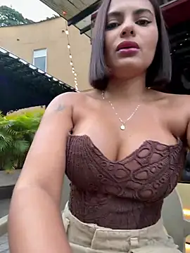 Snapshot of Irina_Velvett chatting on April 10, 10:25 pm Irina Velvett online show from April 10, 10:25 pm