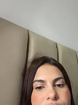 Snapshot of Irina_Velvett chatting on April 17, 2:47 am Irina Velvett online show from April 17, 2:47 am