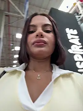 Snapshot of Irina_Velvett chatting on May 10, 4:45 pm Irina Velvett online show from May 10, 4:45 pm