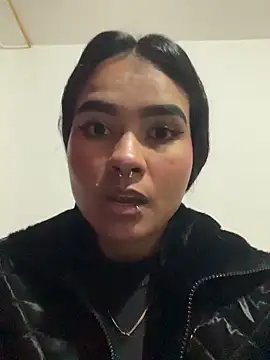 Chloe cortes online show from May 24, 2:38 am
