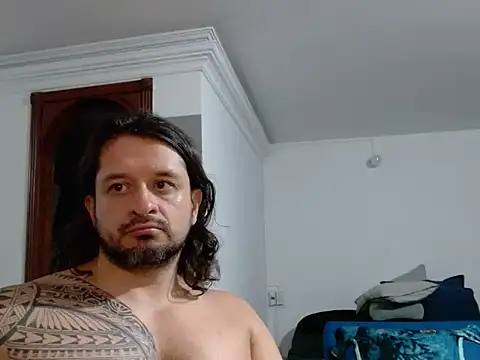 gonzzohunterr online show from May 6, 4:08 am