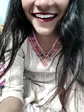 Yours-Zeenat online show from February 5, 5:56 am