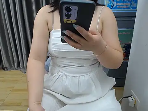 Snapshot of Coffee_Milktea chatting on July 3, 2:29 am Coffee Milktea online show from July 3, 2:29 am
