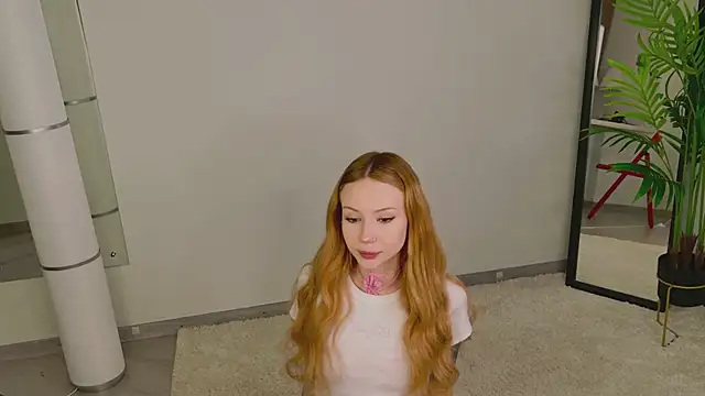 Zoe  Page online show from January 19, 5:55 am