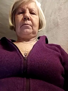 KlaudiaDarling online show from January 11, 3:00 am