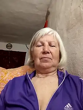 KlaudiaDarling online show from March 14, 10:59 pm