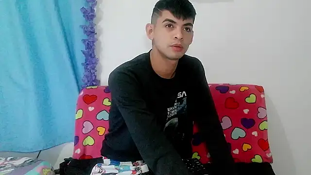 nico22love online show from February 9, 12:25 am