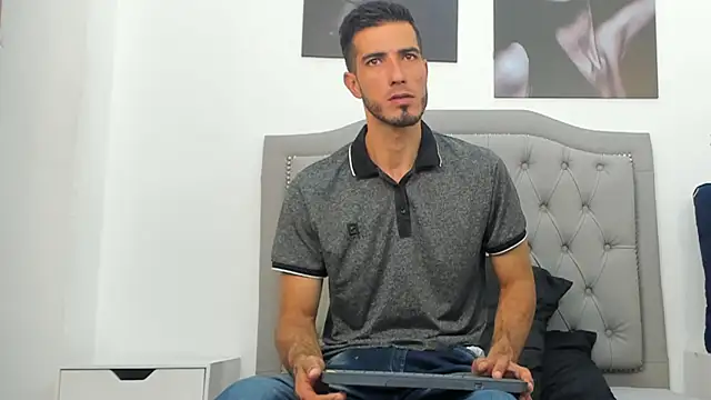 marc ruffa online show from February 2, 7:45 pm