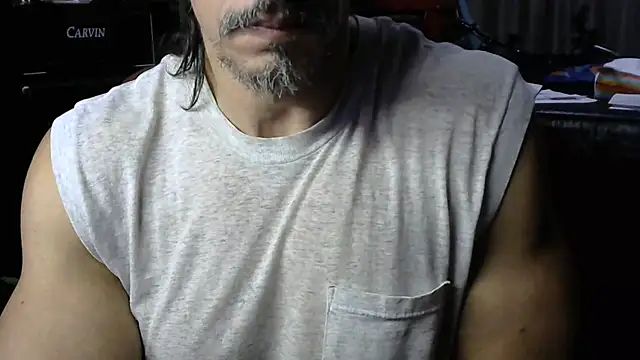 koolchillfun696969 online show from June 25, 3:50 am