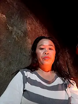 dakota-kis online show from March 4, 11:33 pm