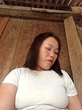 dakota-kis online show from March 27, 8:37 am