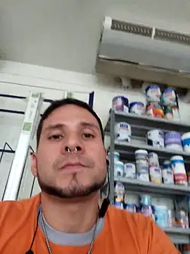 Brokkenwolf online show from March 26, 6:24 pm