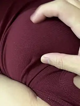 Snapshot of duyenem2k chatting on March 11, 9:37 am duyenem2k online show from March 11, 9:37 am