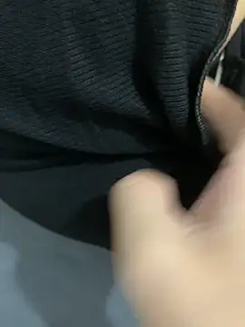 Snapshot of duyenem2k chatting on March 16, 2:50 am duyenem2k online show from March 16, 2:50 am