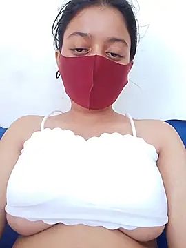 Snapshot of himu30283 chatting on January 11, 5:23 am himu30283 online show from January 11, 5:23 am