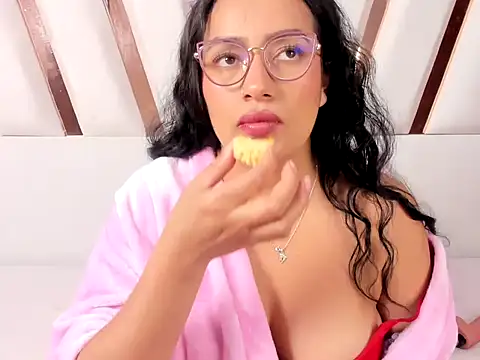 MiaKleinX online show from June 11, 12:32 am