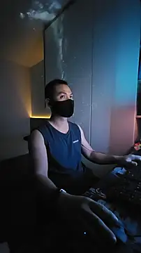 OnlyHand9x online show from March 6, 5:20 pm