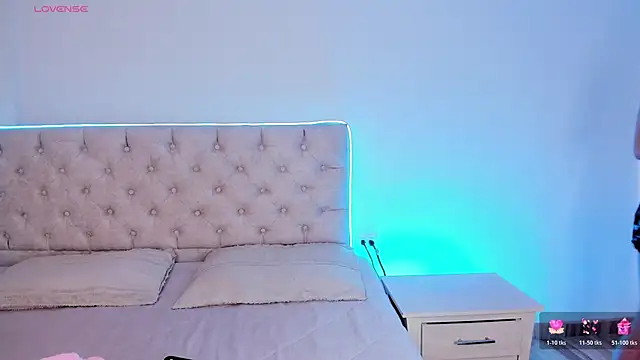 Diamond  cherry69 online show from February 20, 1:44 pm