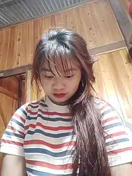 Snapshot of _Bong_02 chatting on January 16, 6:06 am Bong 02 online show from January 16, 6:06 am