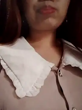 Snapshot of _Bong_02 chatting on February 2, 8:13 am Bong 02 online show from February 2, 8:13 am