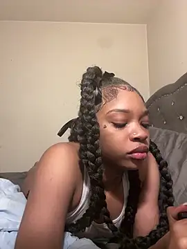 Snapshot of cumforyannna chatting on January 7, 6:05 am cumforyannna online show from January 7, 6:05 am