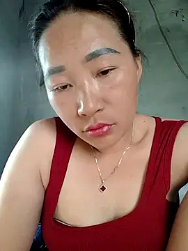 Fading roses online show from March 27, 5:46 am