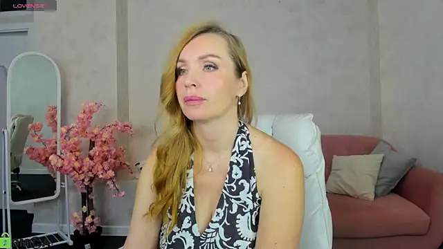 Marie Hayes online show from June 8, 12:58 am
