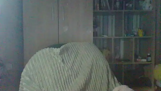 VikiLove765 online show from February 5, 6:34 pm