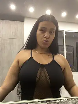 Snapshot of Miaawhithe chatting on January 10, 1:29 am Miaawhithe online show from January 10, 1:29 am