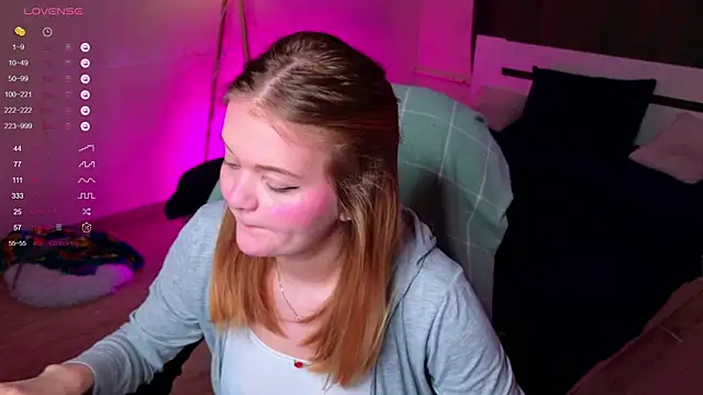 Elioraa online show from February 10, 5:28 pm