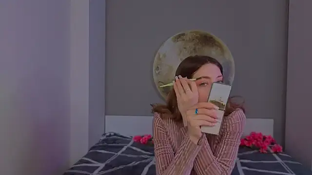 BrianneMallory online show from March 25, 6:19 am