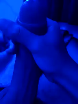 Snapshot of sant031 chatting on March 29, 4:23 am sant031 online show from March 29, 4:23 am