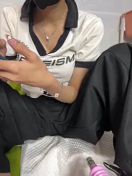 Aley-y online show from February 10, 12:48 am