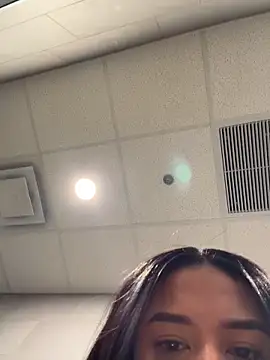 AnahiSkye online show from February 25, 4:38 pm