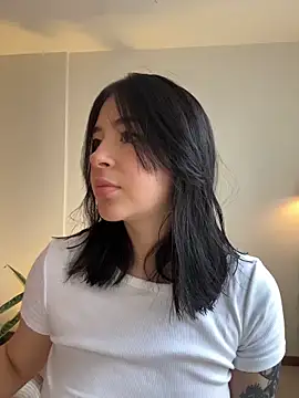 evelynrosess1 online show from July 20, 9:06 pm