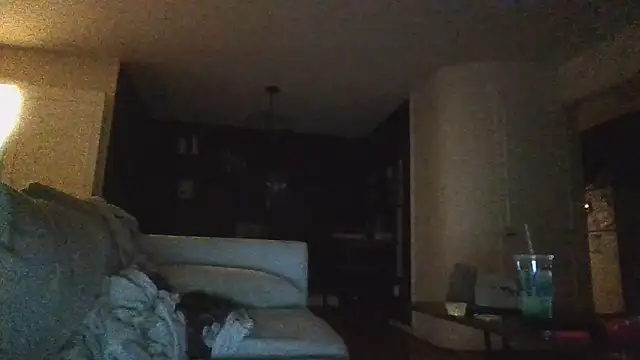 Snapshot of something_unholy chatting on March 6, 5:15 am something unholy online show from March 6, 5:15 am